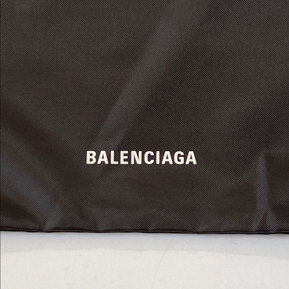 Balenciaga drawstring bag - Picture 3 of 6
